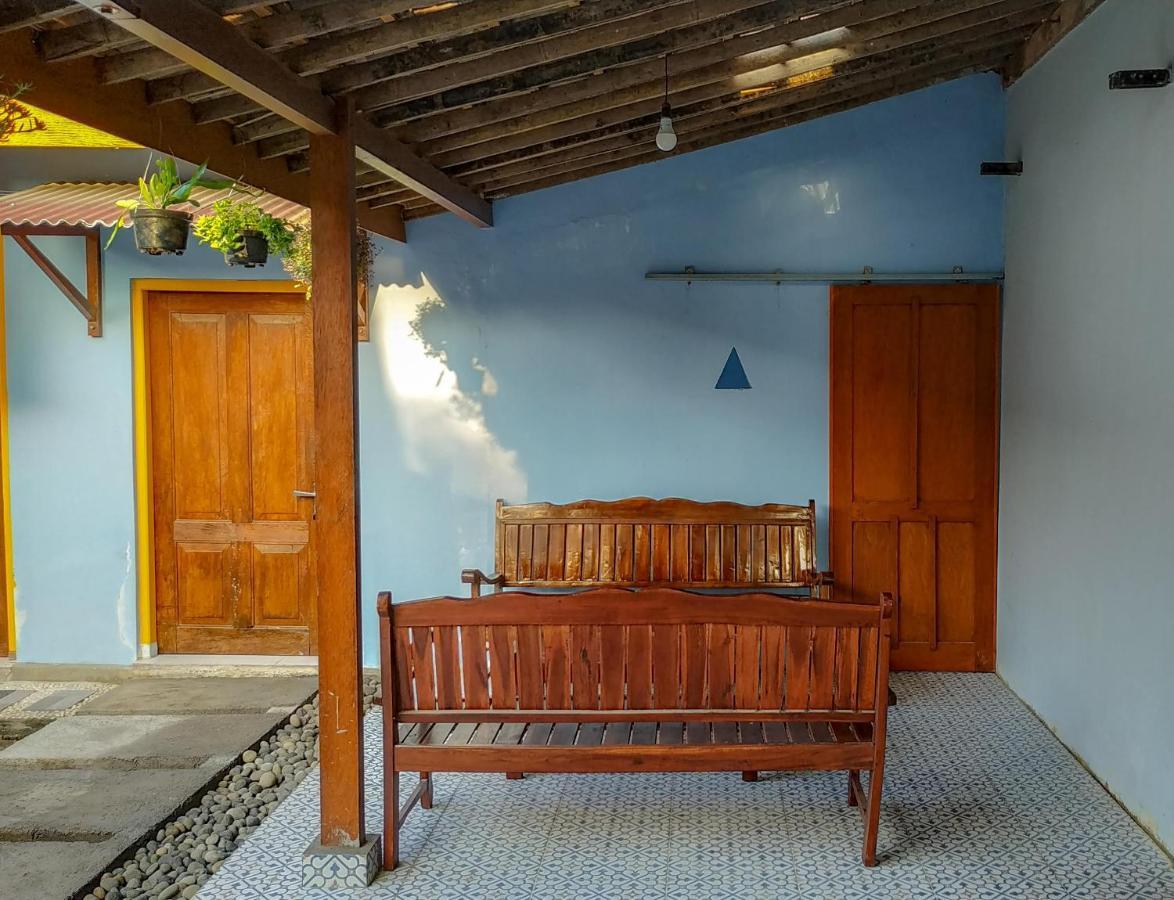 Genthong Homestay Magelang Eksteriør billede
