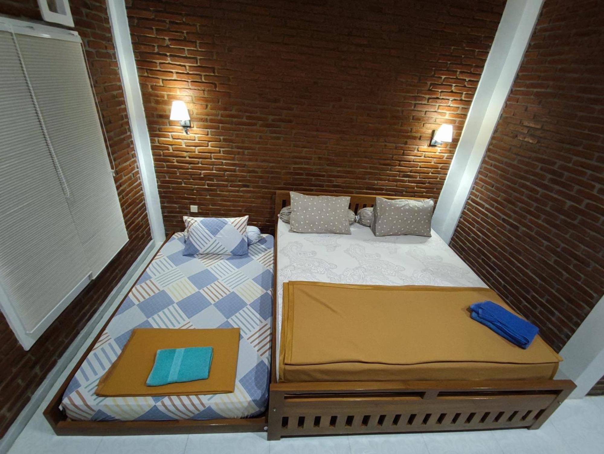 Genthong Homestay Magelang Eksteriør billede