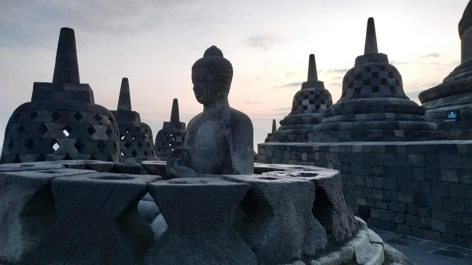 Genthong Homestay Magelang Eksteriør billede