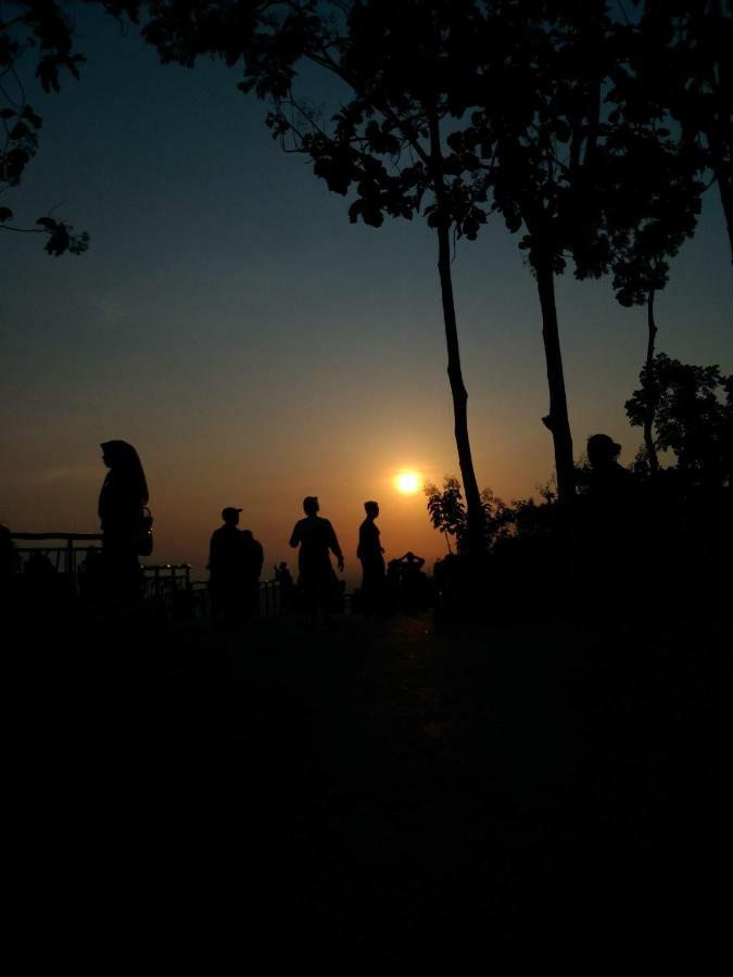 Genthong Homestay Magelang Eksteriør billede