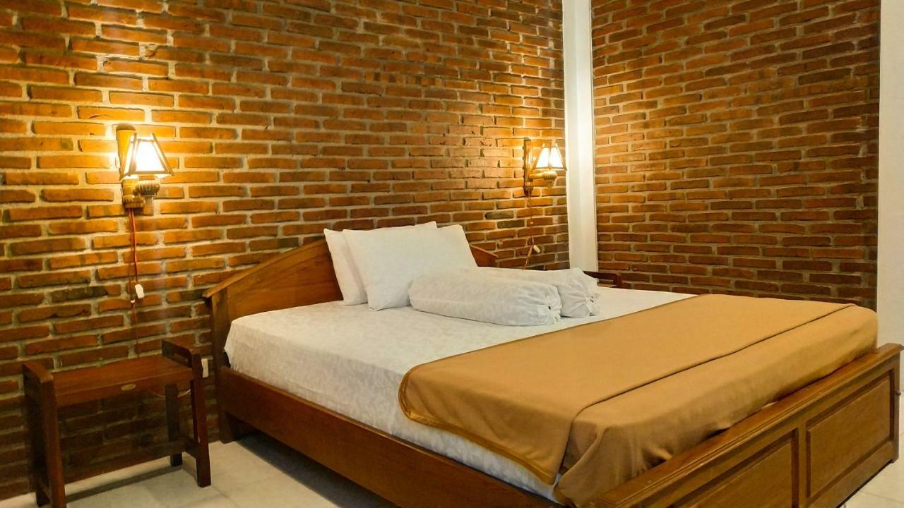 Genthong Homestay Magelang Eksteriør billede
