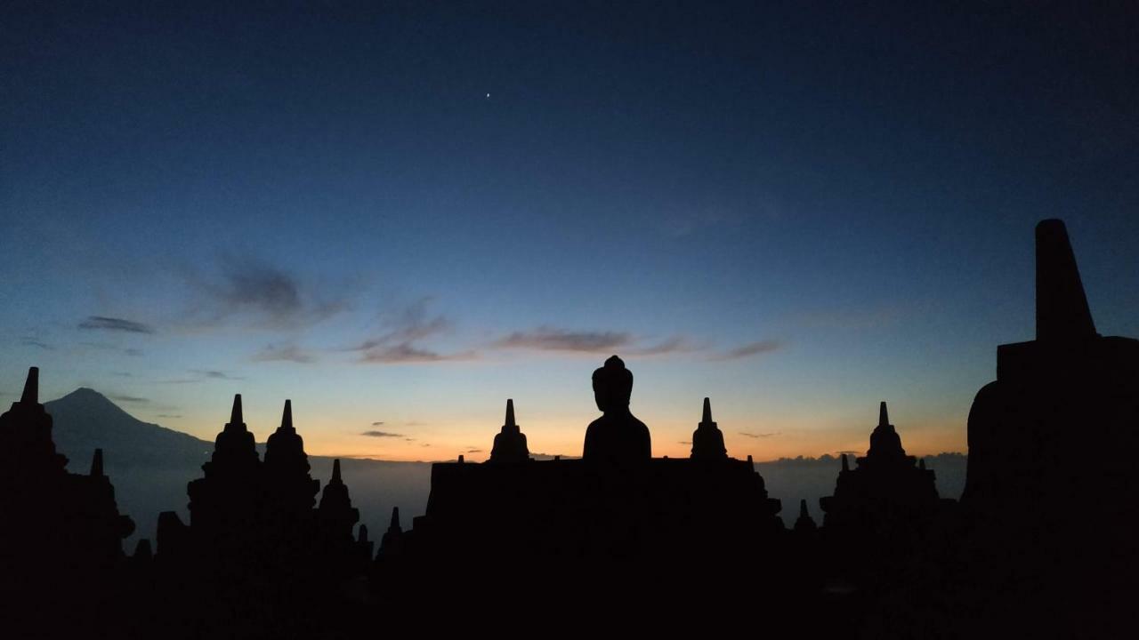 Genthong Homestay Magelang Eksteriør billede